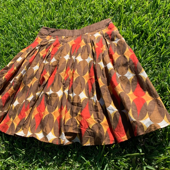 ❤️💛🖤 Geometric Shapes Stuck Skirt by XX1🖤💛❤️ - Picture 3 of 8